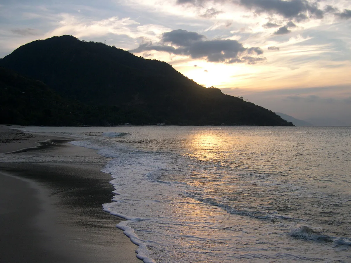 Aninuan Beach