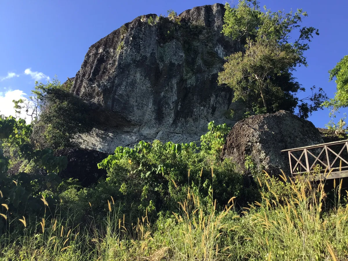 Bukit Tengkorak Archaeological Site