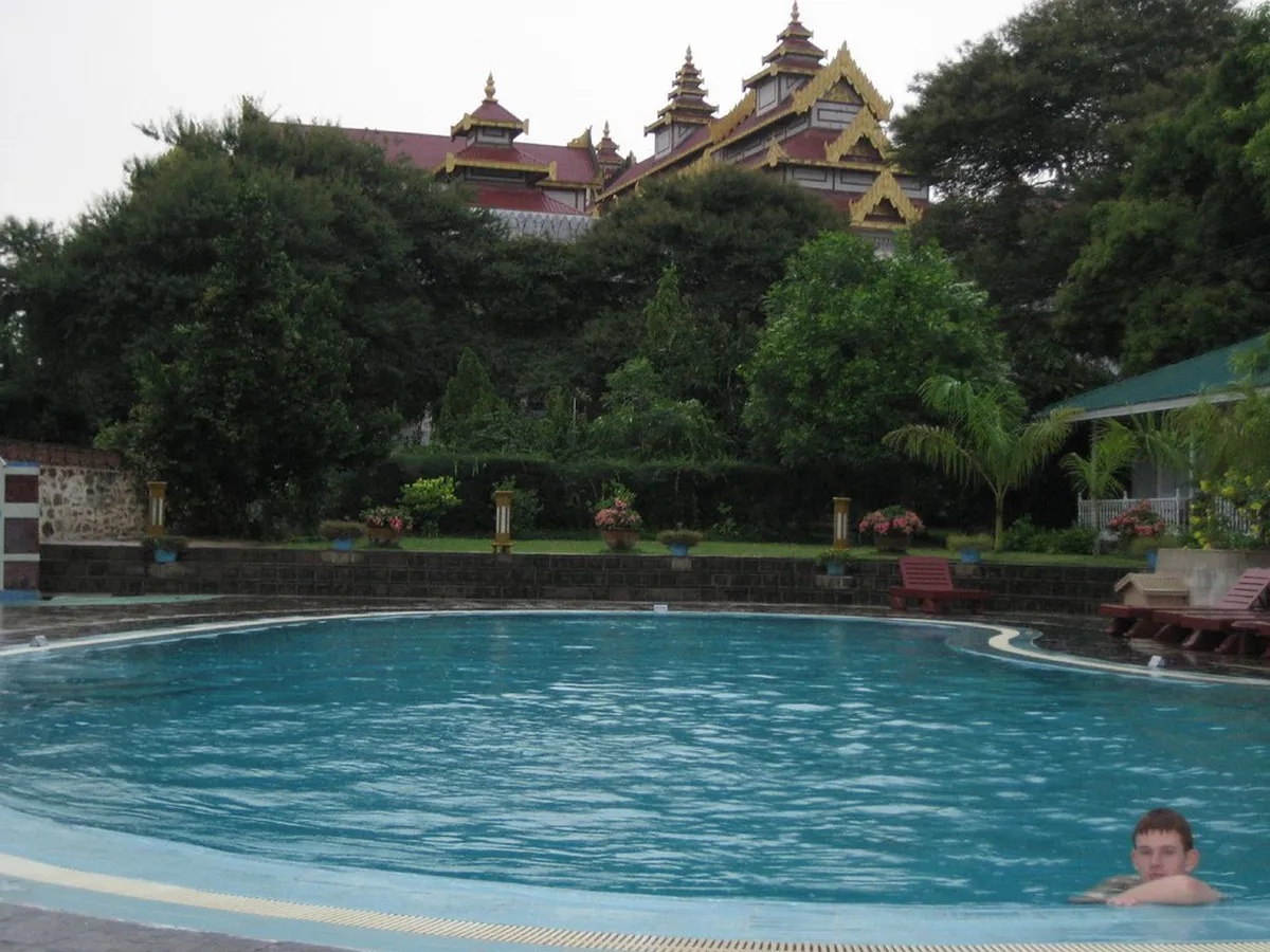 Burmese Pool