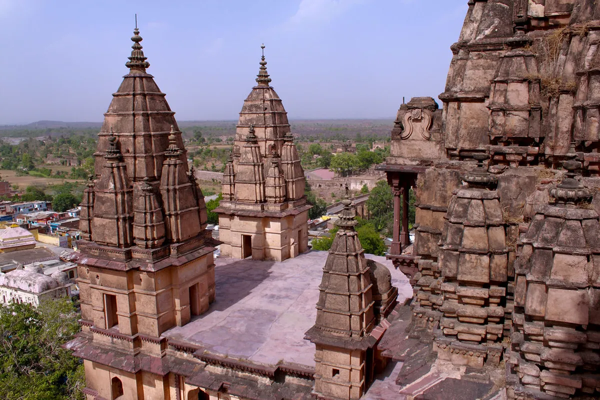 Chaturbhuj Temple