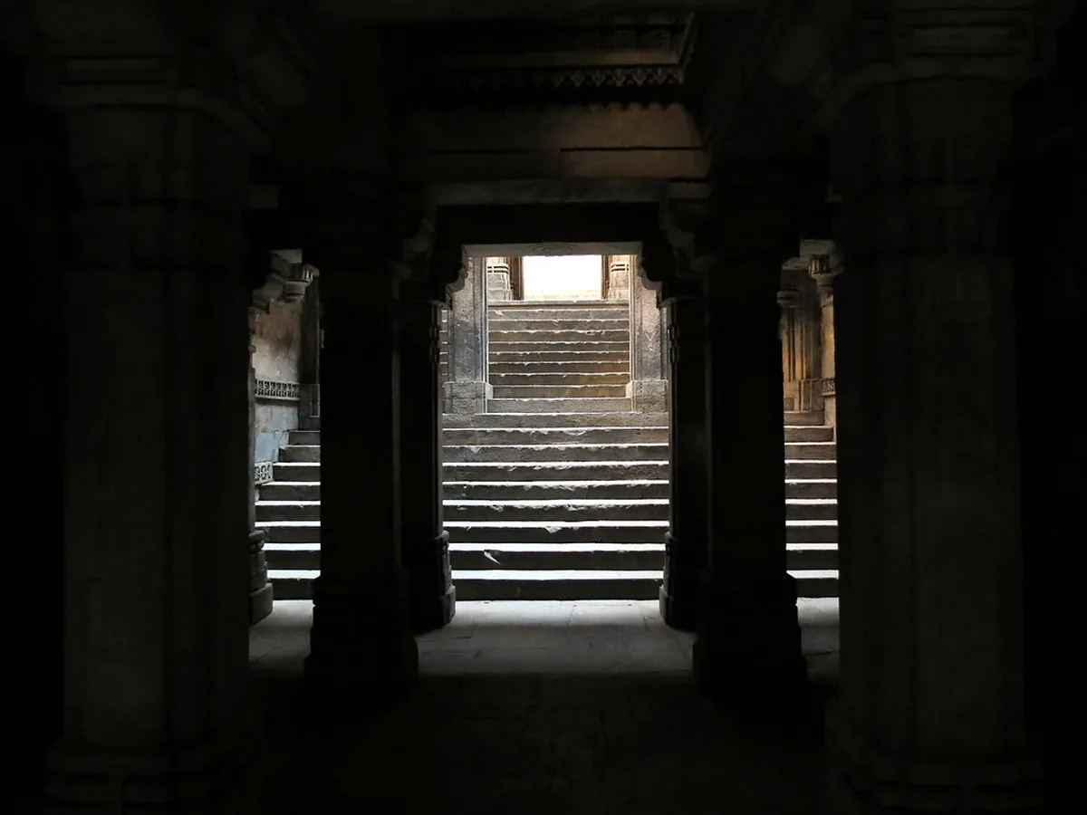 Dada Hari Vav