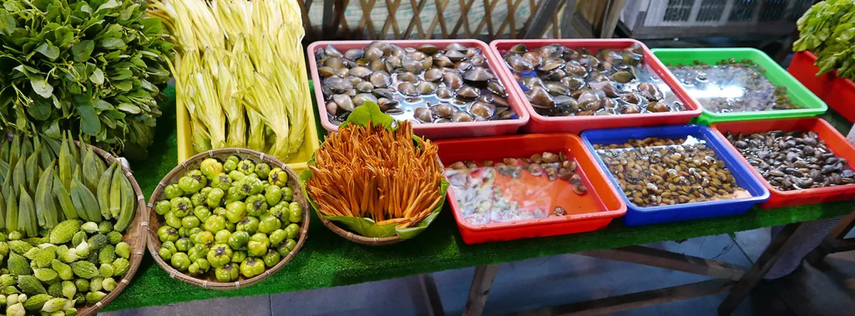 Dongdamen Night Market