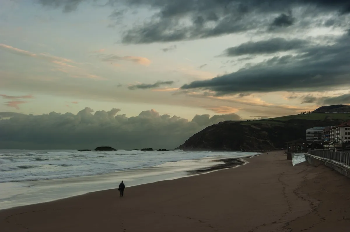 Fins Beach