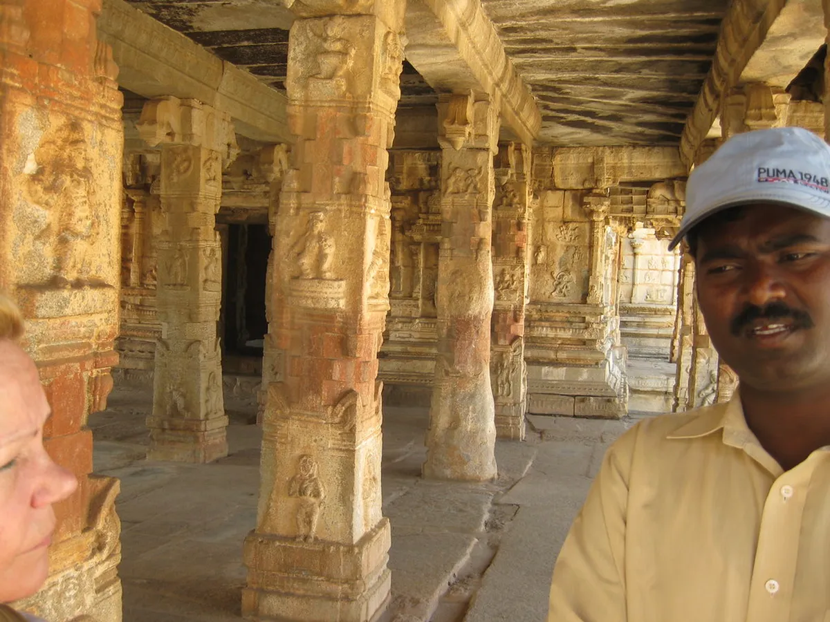 Introduction to hampi day tours