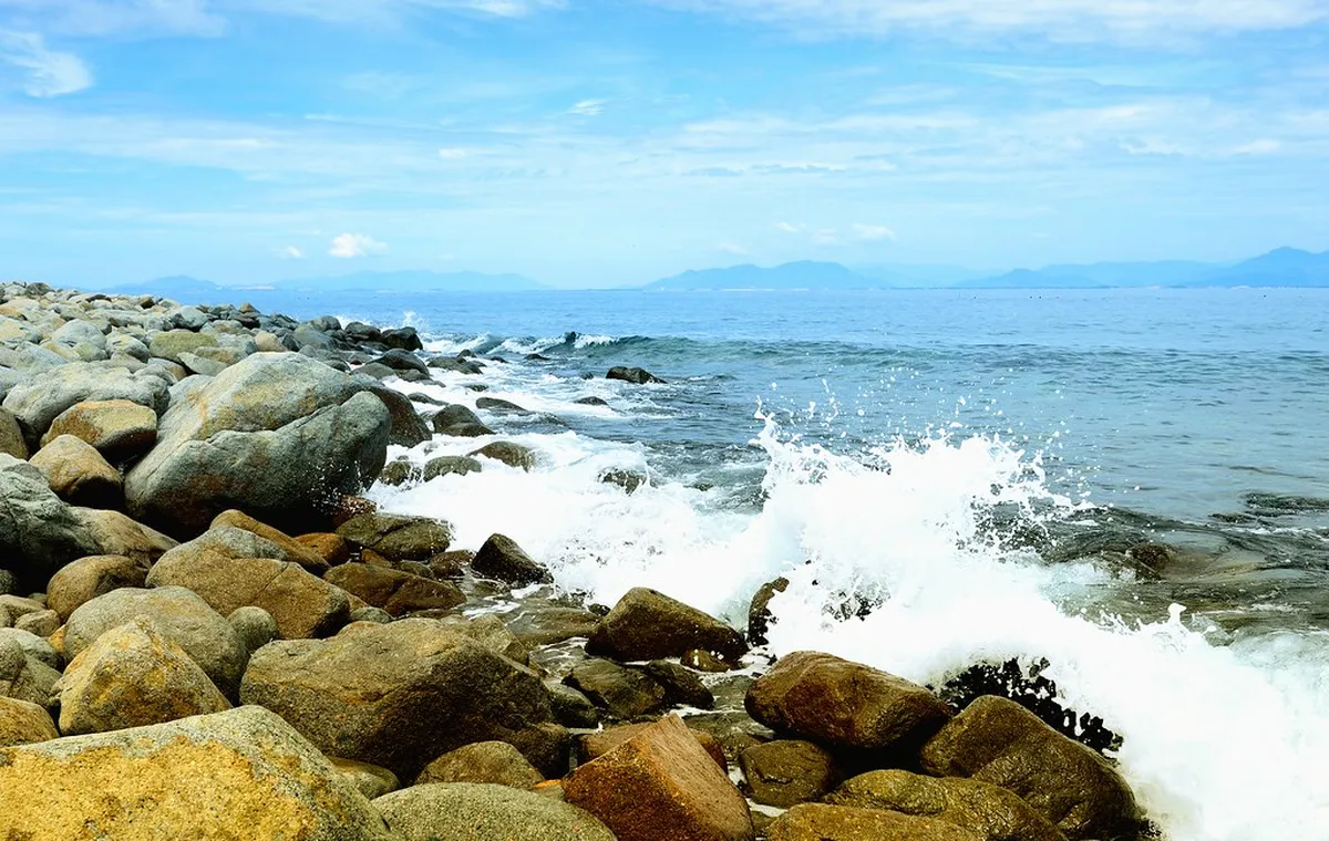 Hon Mun Island