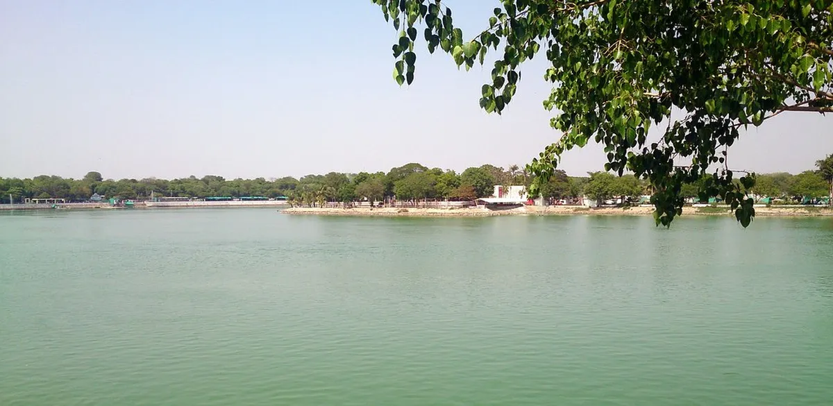 Kankaria Lake