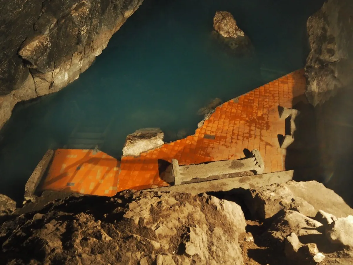 Kow-Ata Underground Lake