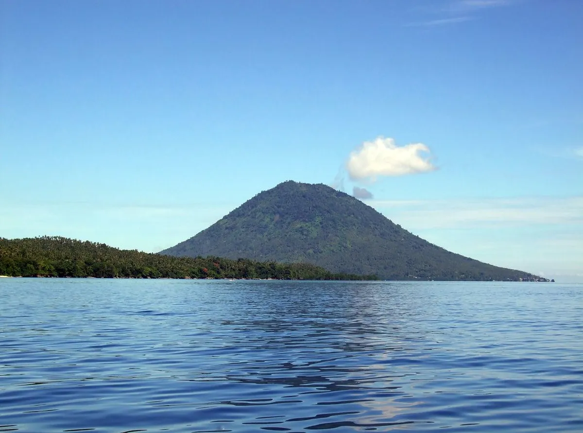 Manado Tua