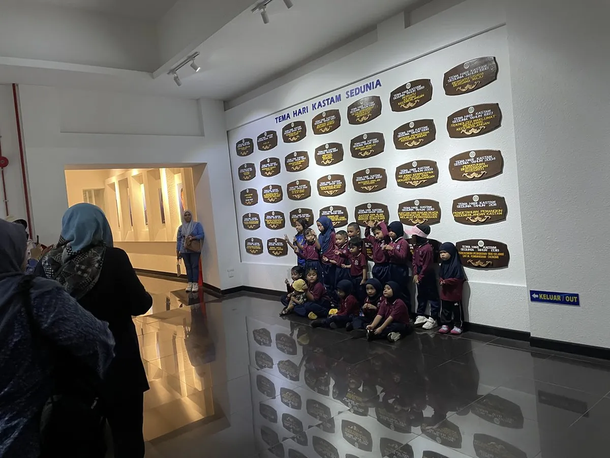 Introduction to melaka city activities