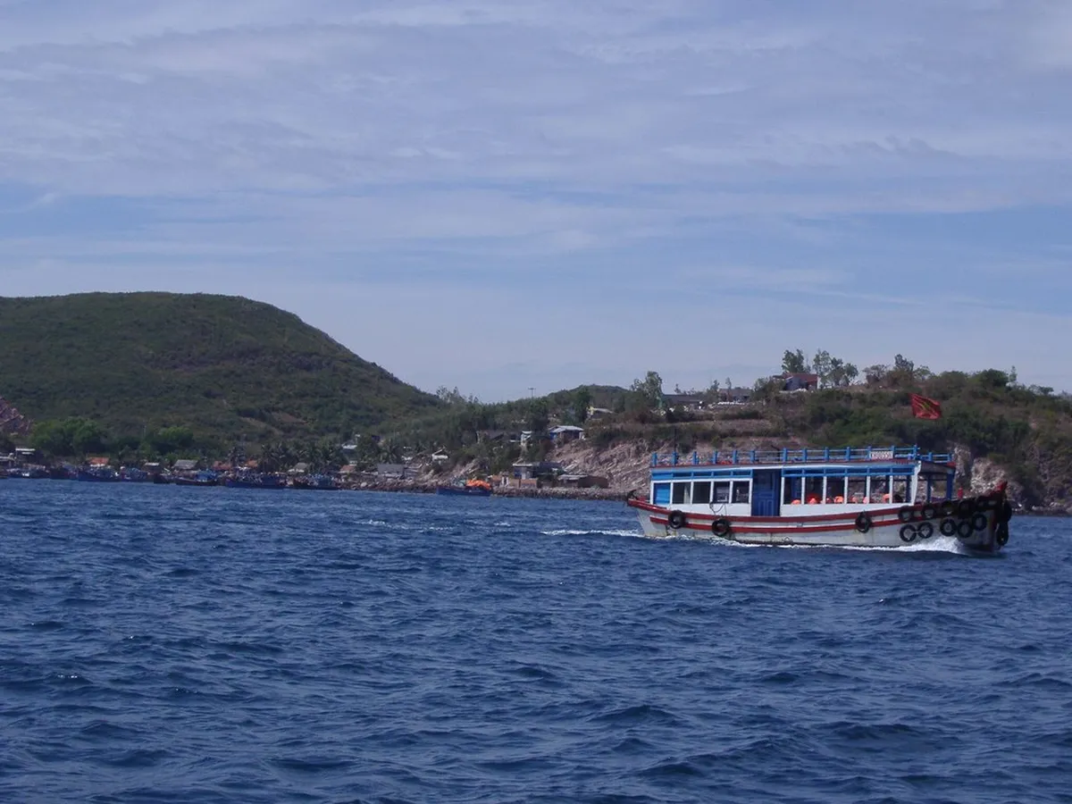 Introduction to nha trang day tours