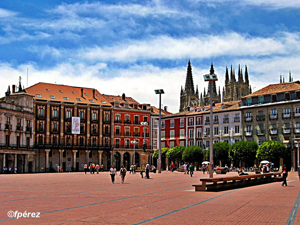 Plaza Burgos