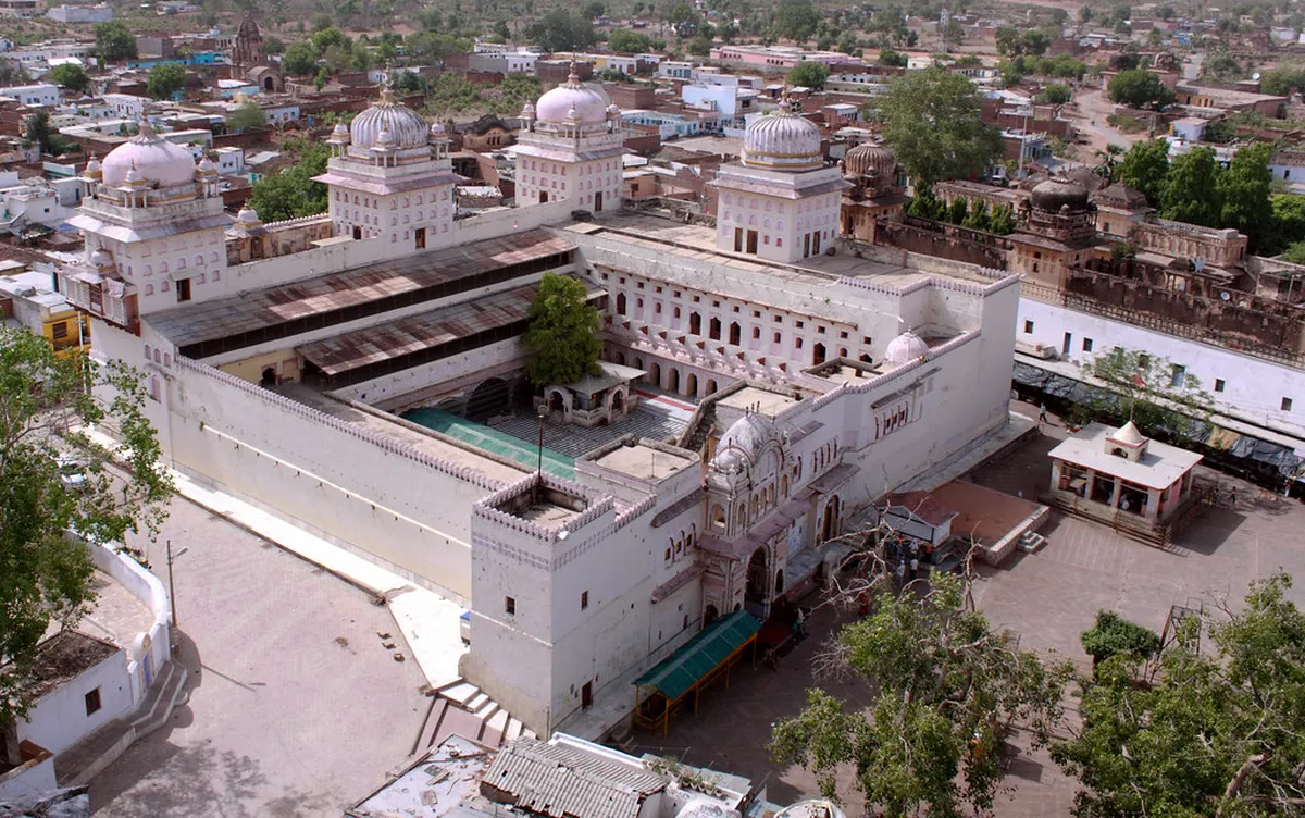 Ram Raja Temple