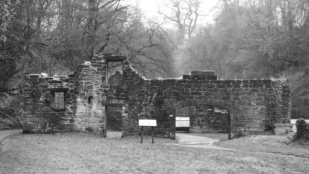 Riverside Ruins