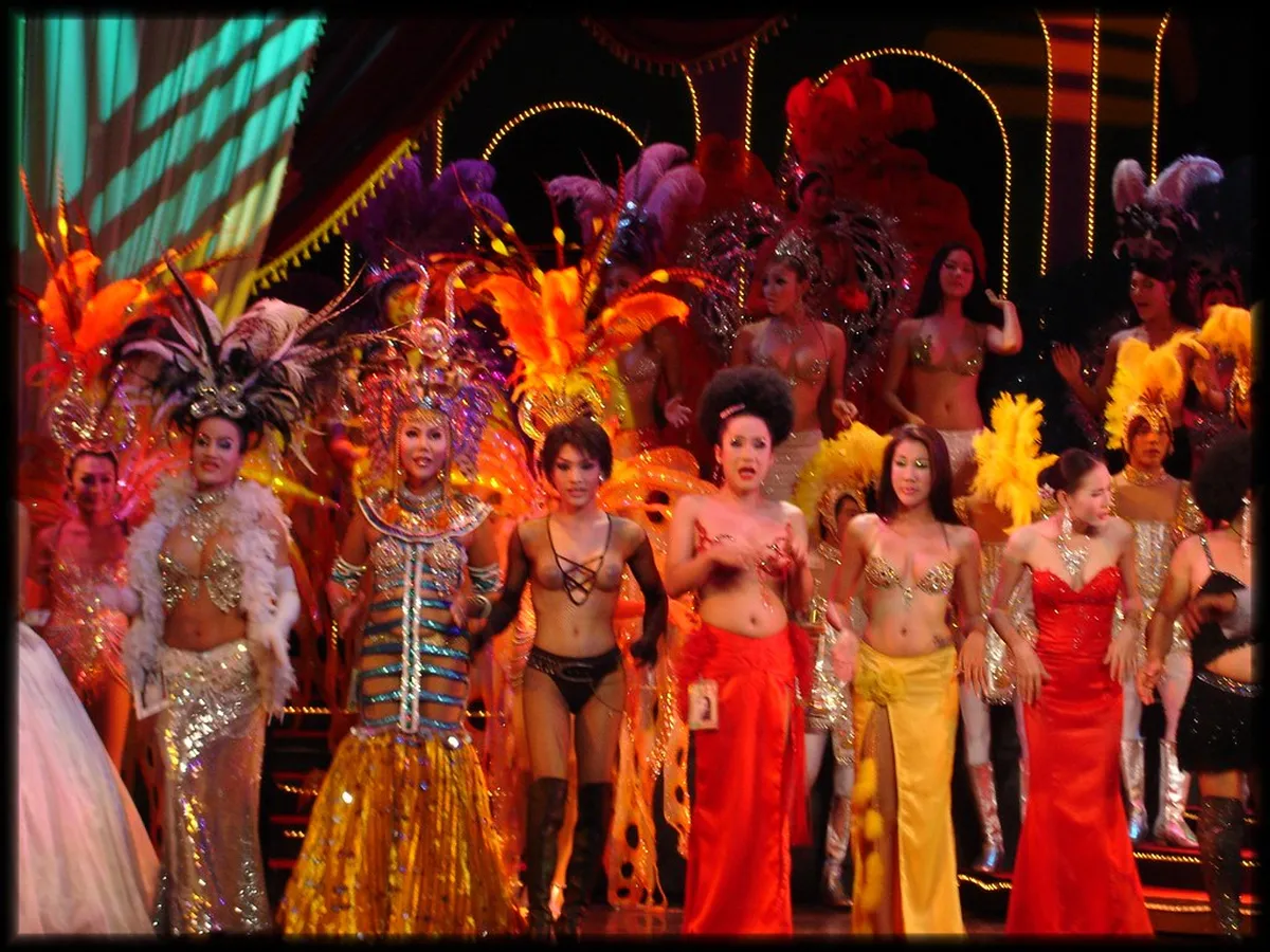 Simon Cabaret Show