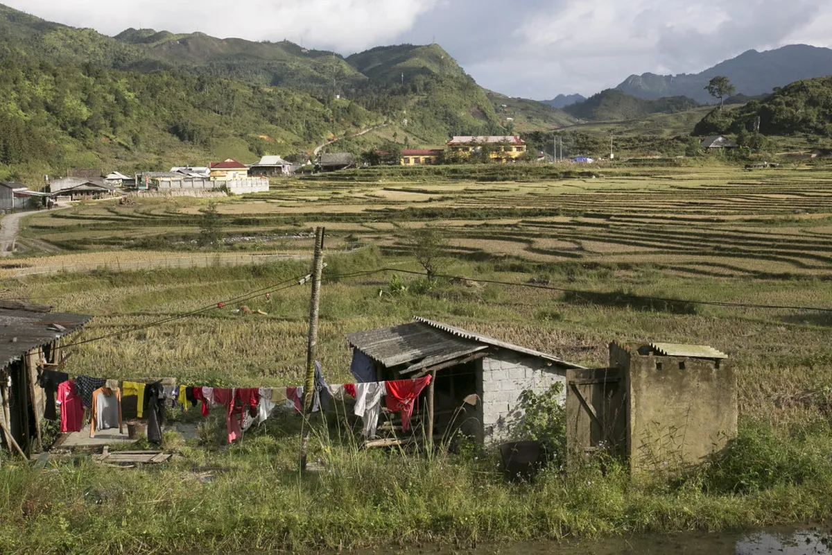 Ta Phin Village