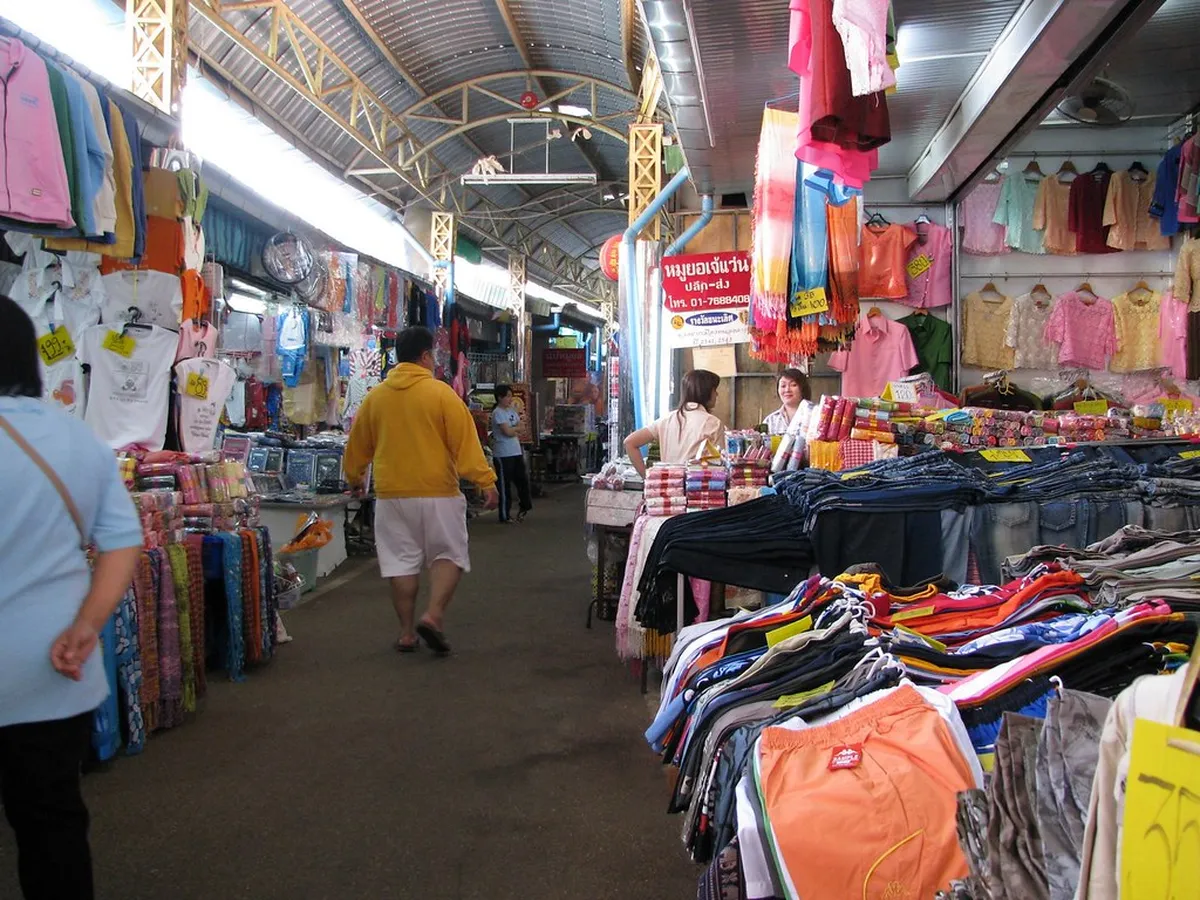 Tha Sadet Market