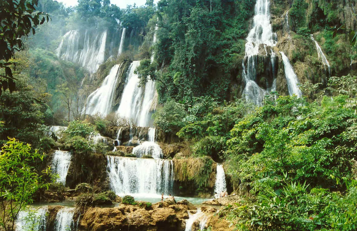 Thi Lo Su Waterfall