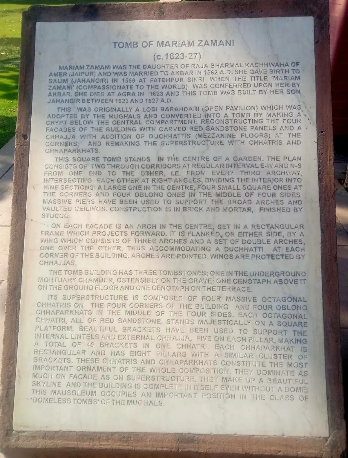 Tomb of Mariam-uz-Zamani