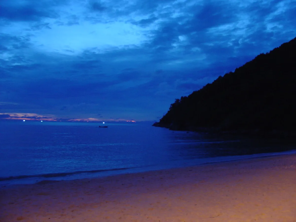 Tri Trang Beach