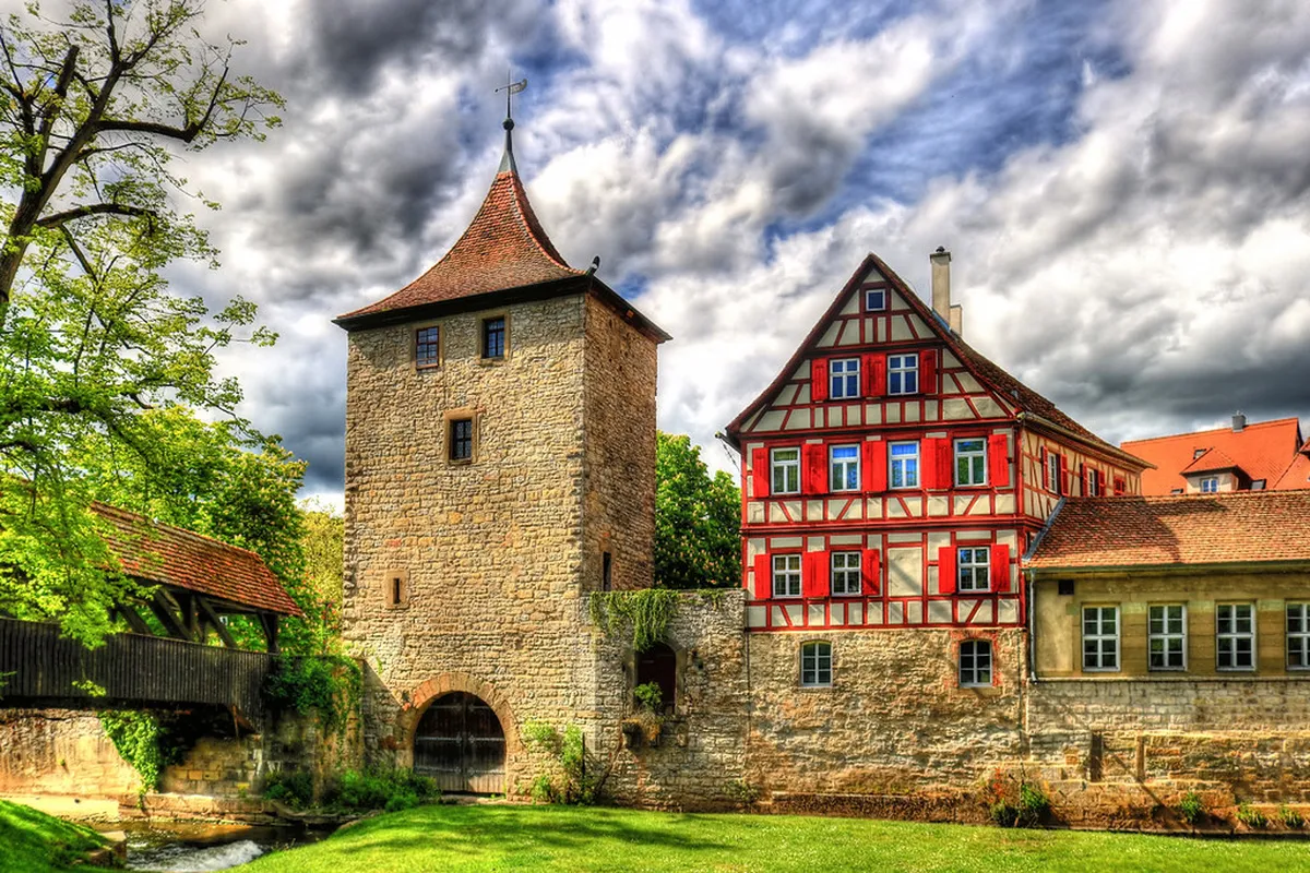 Walled City